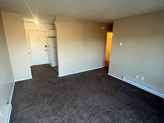 5th image of 3600 Western Ave #307A