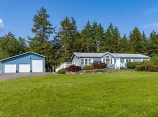 2776 Taylor Rd, Oak Harbor, WA 98277