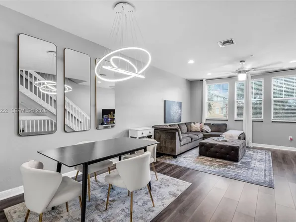 447 Corte Madera Ln Unit 3, West Palm Beach, FL 33401