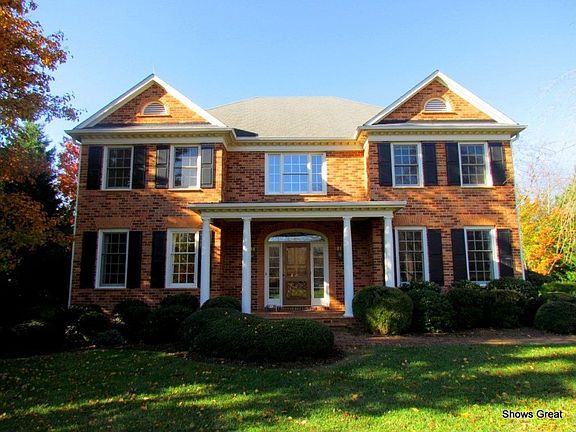 2nd image of 113 Meredith Pl