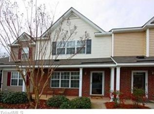 5403 Strasburg Dr, Greensboro, NC 27407