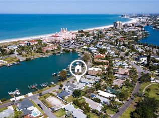 3207 W Maritana Dr, Saint Pete Beach, FL 33706