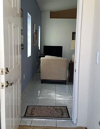 3rd image of 11334 NW 50th Ter