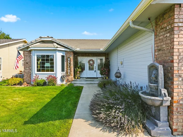 7315 Summitview Ave, Yakima, WA 98908