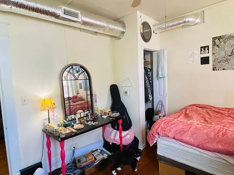 2327 Floyd Avenue — Photo 35