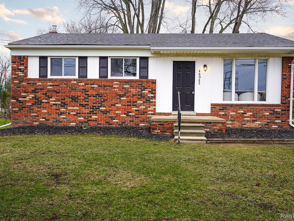 1st image of 46985 Heydenreich Rd