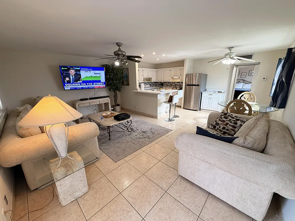 419 Brittany Dr
