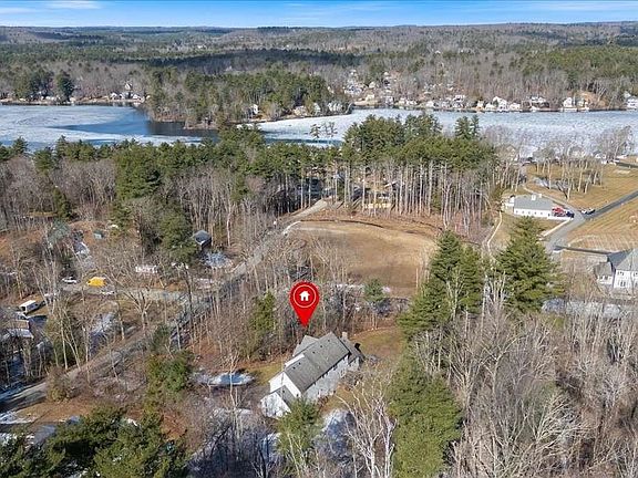 5th image of 16 Horseshoe Road