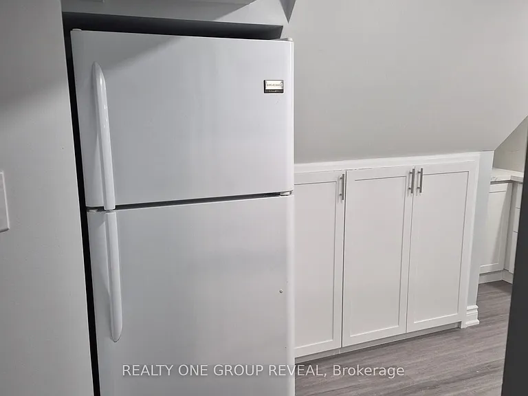 75 Regatta Cres #BASEMENT — Photo 13