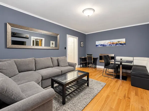 811 Walton Avenue image 1 of 17