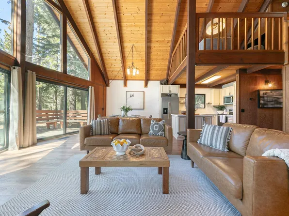 938 Country Club Dr, Tahoe City, CA 96145