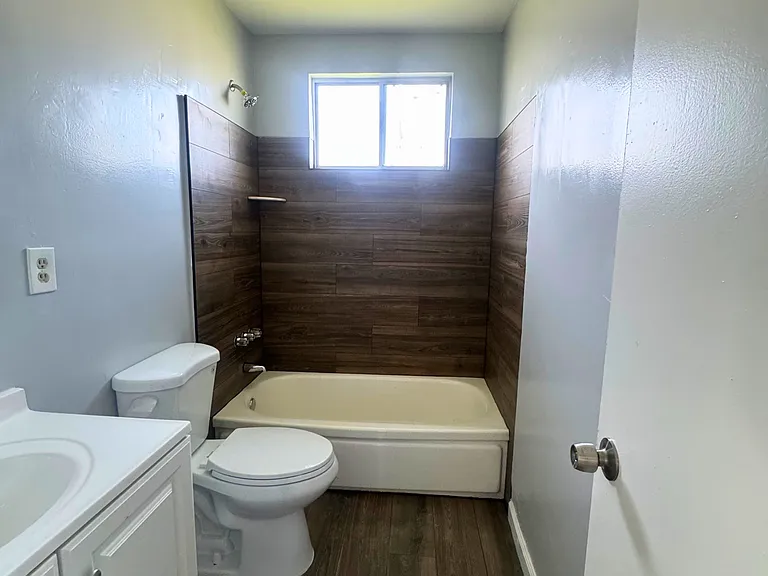 2939 S Orange Dr #3 — Photo 9
