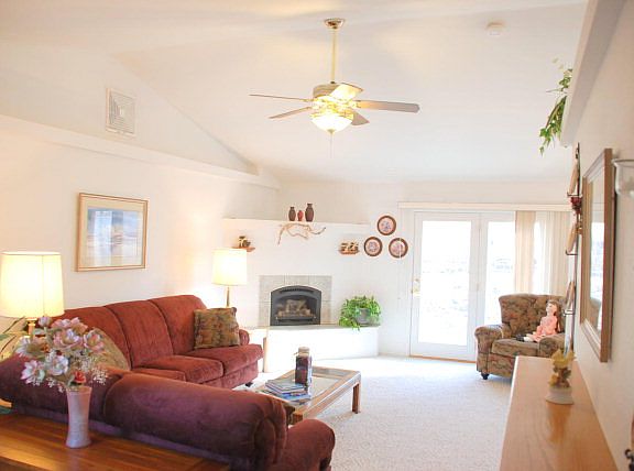 2nd image of 7210 Terlesa Dr