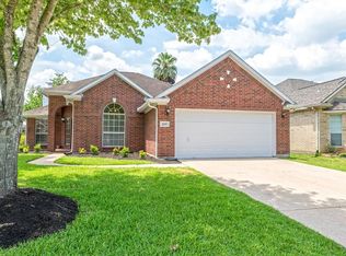 3219 Stratford Pointe Dr, Sugar Land, TX 77498