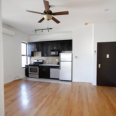 Rented by Nooklyn NYC LLC | media 29