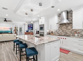 2011 Pine Island Cir, Miramar Beach, FL 32550