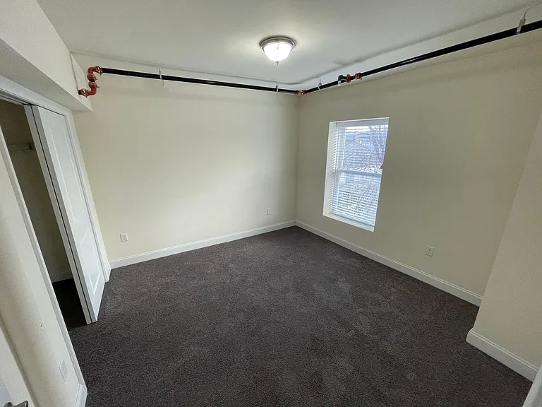 883 Broadway — Photo 9