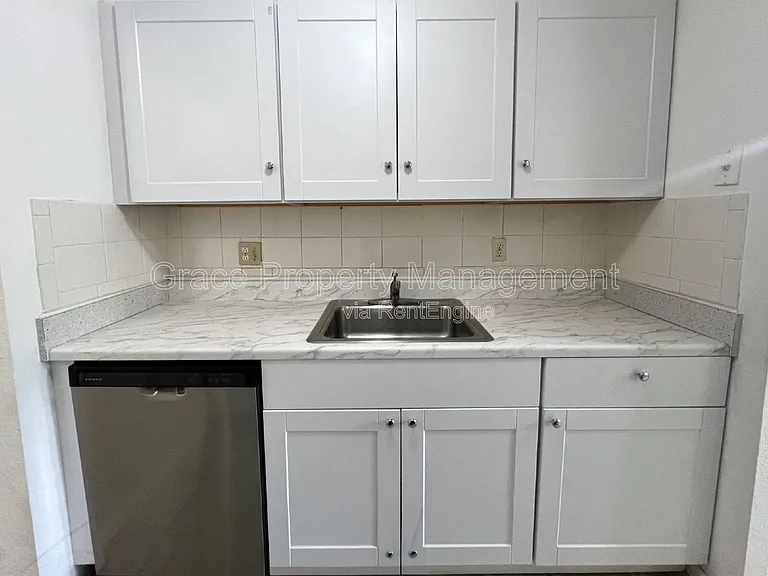364 S Ironton St #226 — Photo 7