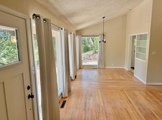 15491 Applegate Rd, Auburn, CA 95603