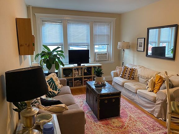 4th image of 15 Colliston Rd APT 7