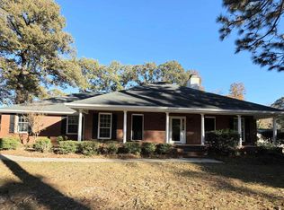 307 Pheasant Ridge Dr, Warner Robins, GA 31088