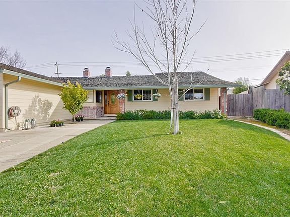 5th image of 812 Corvallis Dr