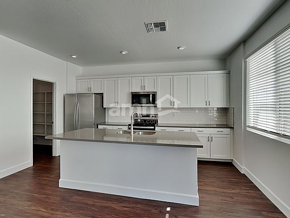 3rd image of 17127 W Townley Ave