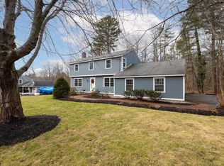 64 Woodland Rd, North Hampton, NH 03862