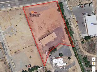 3910 Fields Ln, Santa Fe, NM 87507