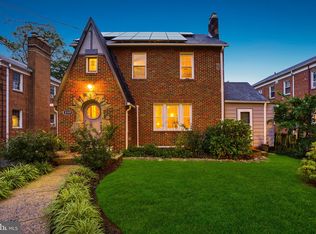 8509 Flower Ave, Takoma Park, MD 20912