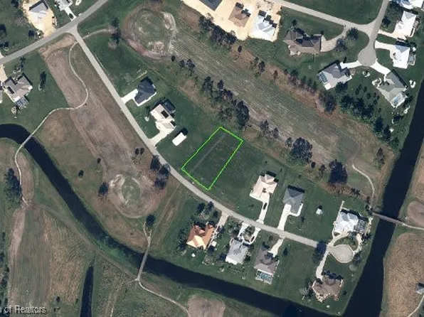 6421 Bridgeview Dr, Sebring, FL 33876