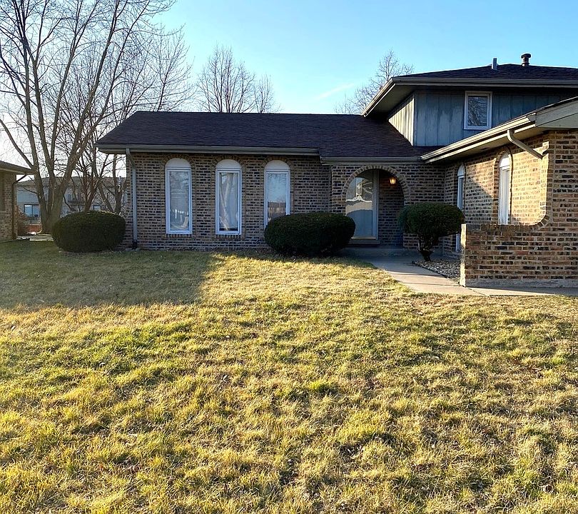 1st image of 19600 Lake Lynwood Dr