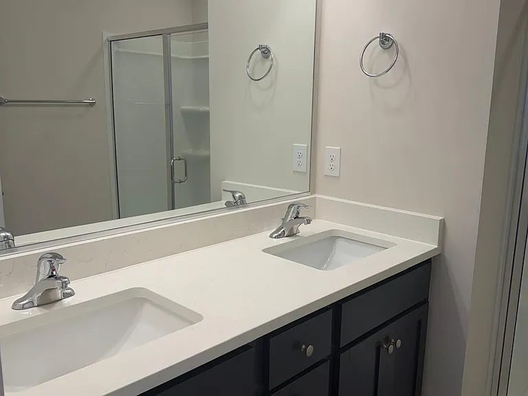 836 Pryor St — Photo 23