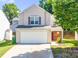 10330 Seedling Ln, Charlotte, NC 28214