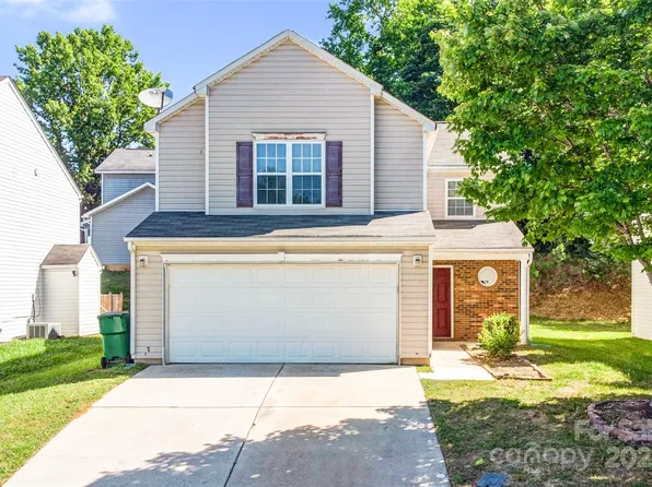 10330 Seedling Ln, Charlotte, NC 28214