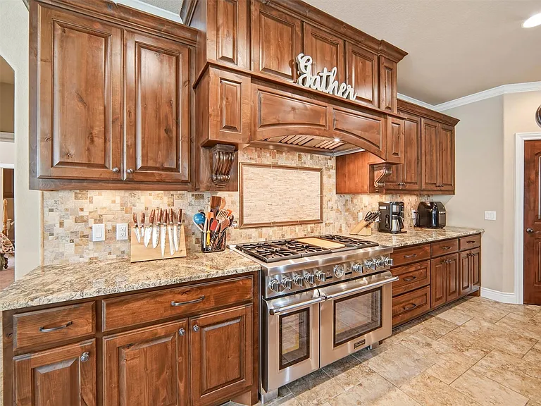 187 Territory Dr #1 — Photo 16