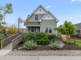 156 Ocean Rd, Ocean Beach, NY 11770