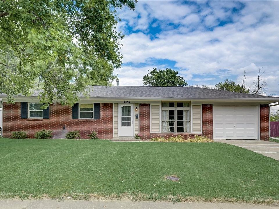 1st image of 3163 Roseway Dr