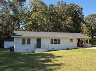 1580 Pinewood Ave, Lancaster, SC 29720