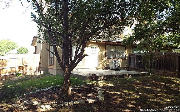 5th image of 12134 Vista Nogal St