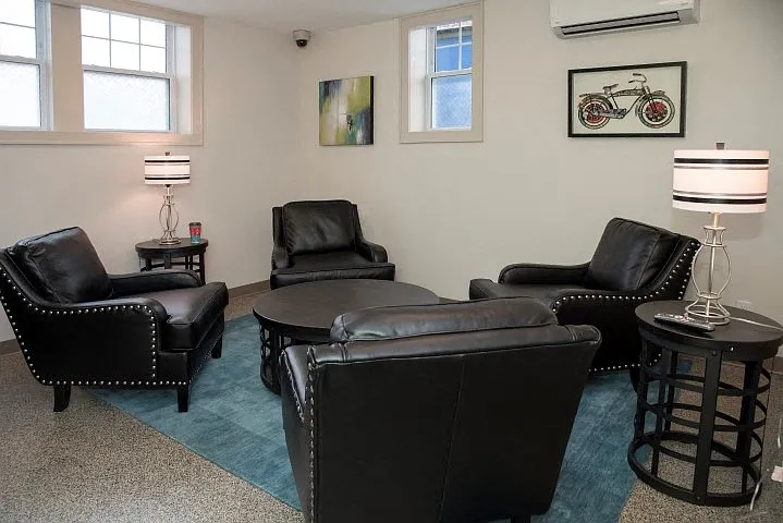The Fuller Apartments — Photo 18