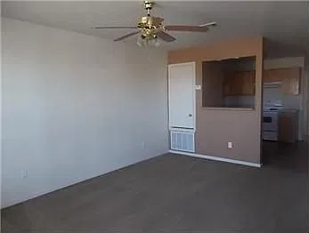 Living Area-Bar