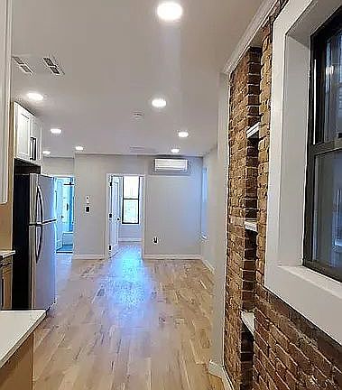 5th image of 213 Saint Anns Ave APT 2