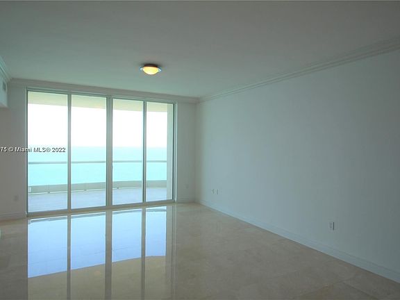 3rd image of 16047 Collins Ave APT 3202