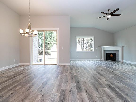 2nd image of 13606 NE 62nd Ct