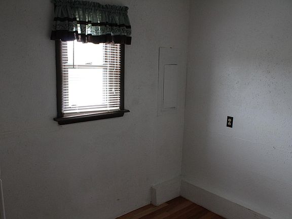 5th image of 600 N Rock St