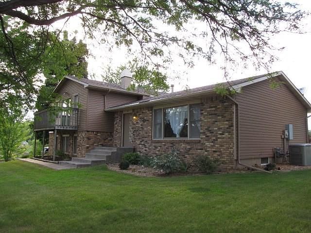 1st image of 38 Hillcrest Dr