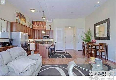 5th image of 1021 Scott St APT 162