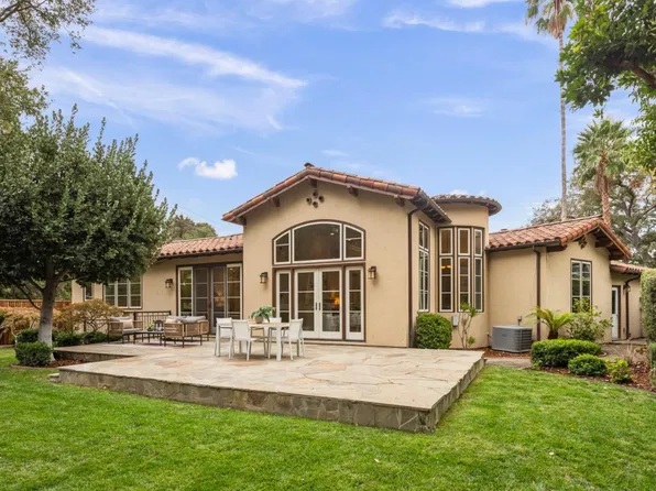 17815 Daves Ave, Monte Sereno, CA 95030