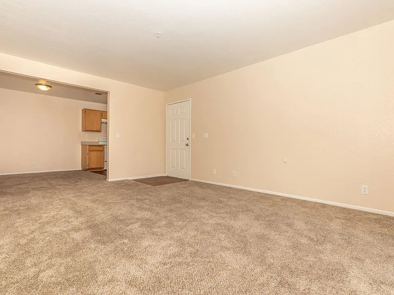 Desert Heights Apartment Homes — Photo 25